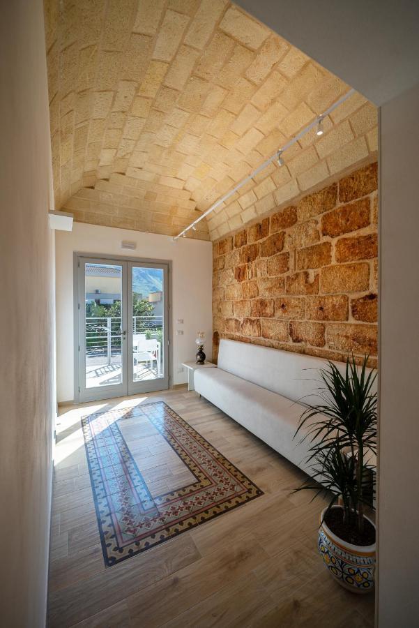 Butiko Hotel Castelluzzo Luaran gambar