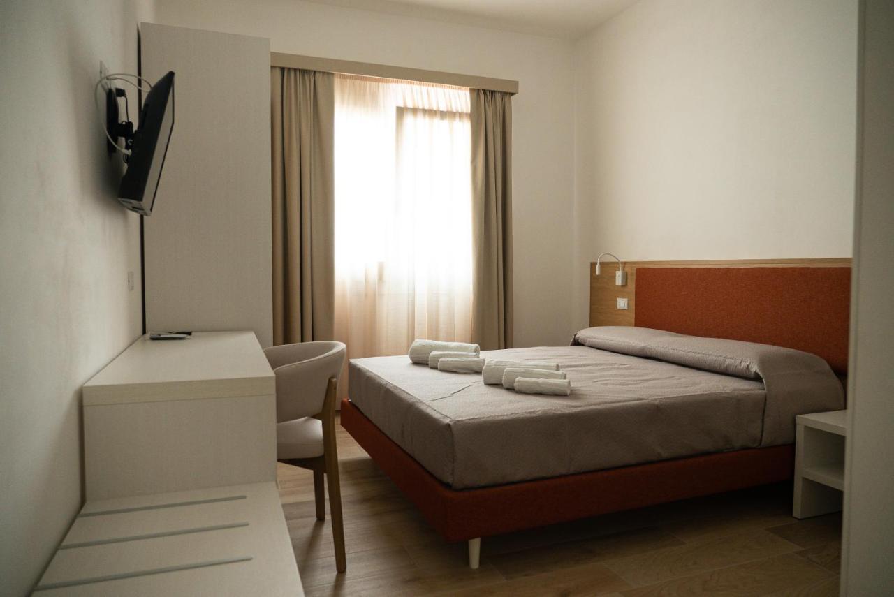 Butiko Hotel Castelluzzo Luaran gambar