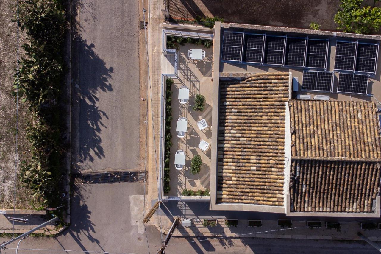 Butiko Hotel Castelluzzo Luaran gambar